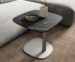 BeistelltischEdge Boot 50x50 cm Keramik Laminam® Noir Desir Braun Eleny Edelstahl gebürstet Sofort versandfertig