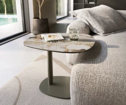 BeistelltischEdge Boot 60x60 cm Keramik Patagonia Poliert Eleny Metall Effektfinish Titan Sofort versandfertig