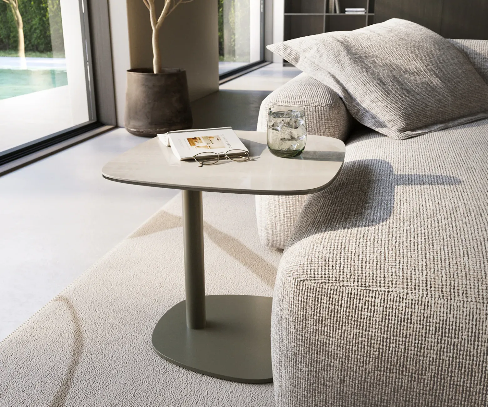 BeistelltischEdge Boot 50x50 cm Keramik Onyx Champagne Eleny Metall Effektfinish Titan Versandfertig ca. 16.10.26