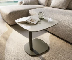 BeistelltischEdge Boot 50x50 cm Keramik Onyx Champagne Eleny Metall Effektfinish Titan Versandfertig ca. 16.10.26
