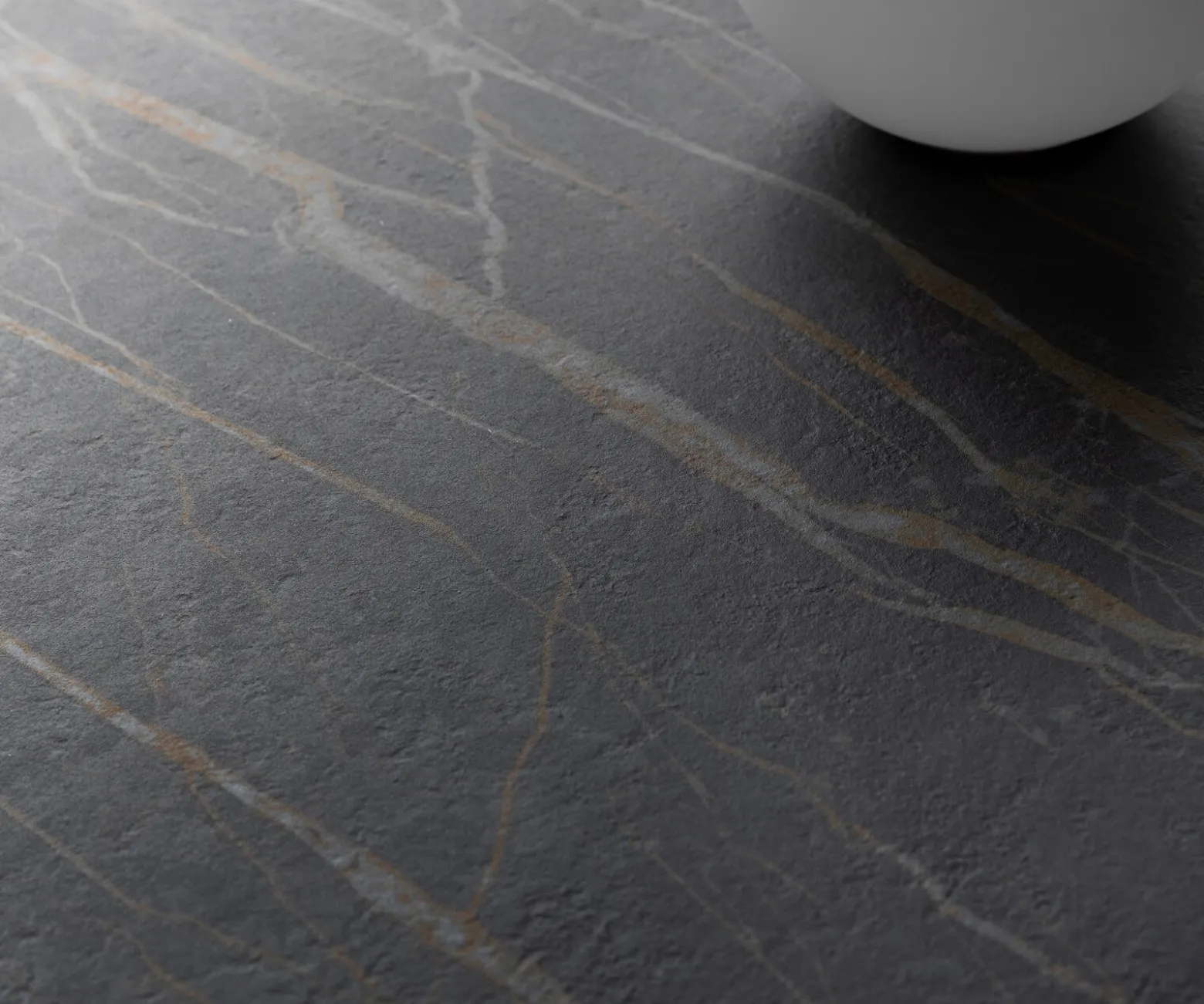 EsstischEdge Boot 180-220x100 cm Laminam® Keramik Noir Desir Braun Spider Metall Effektfinish Titan ausziehbar Sofort versandfertig