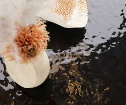 EsstischEdge 300x100 Reliefglas Rauchschwarz 3D-Design V-Gestell Flachstahl Schwarz Sofort versandfertig