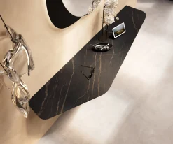 KonsolentischEdge Polygonal 180x50 cm Keramik Laminam® Noir Desir Braun Livos Metall Effektfinish Titan Sofort versandfertig