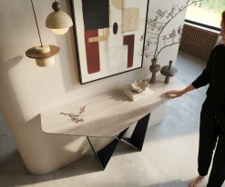 KonsolentischEdge Polygonal 140x50 cm Keramik Laminam® Travertino Bianco Creme-Weiß Spios Metall Schwarz Sofort versandfertig