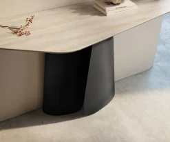 KonsolentischEdge Polygonal 140x50 cm Keramik Laminam® Travertino Bianco Creme-Weiß Livos Metall Schwarz Sofort versandfertig