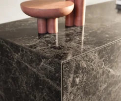 LowboardCuor 220 cm Keramik Emperador Extra Lucidato Dunkelbraun 1 Klappe 2 Schubfächer Fuß Schwebeoptik Acrylglas Sofort versandfertig