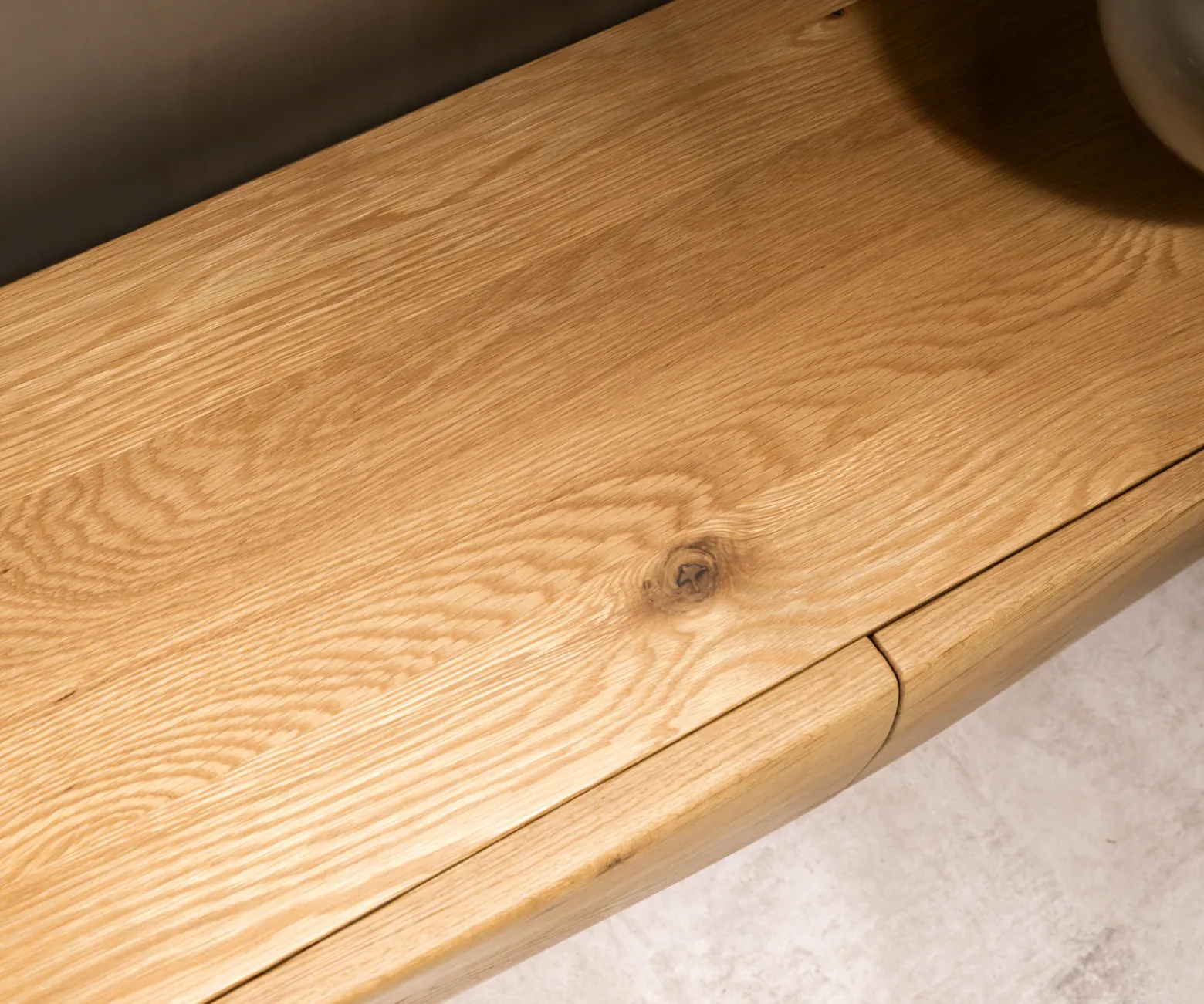 LowboardNew Live-Edge Live-Edge 200 cm Eiche Natur 4 Türen schwebend Versandfertig ca. 13.11.26