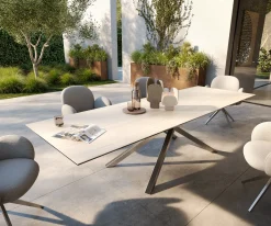 OutdoortischEdge 300x100 cm Keramik Laminam® Travertino Bianco Creme-Weiß Kreuzgestell Rechteck Edelstahl Versandfertig ca. 17.08.26