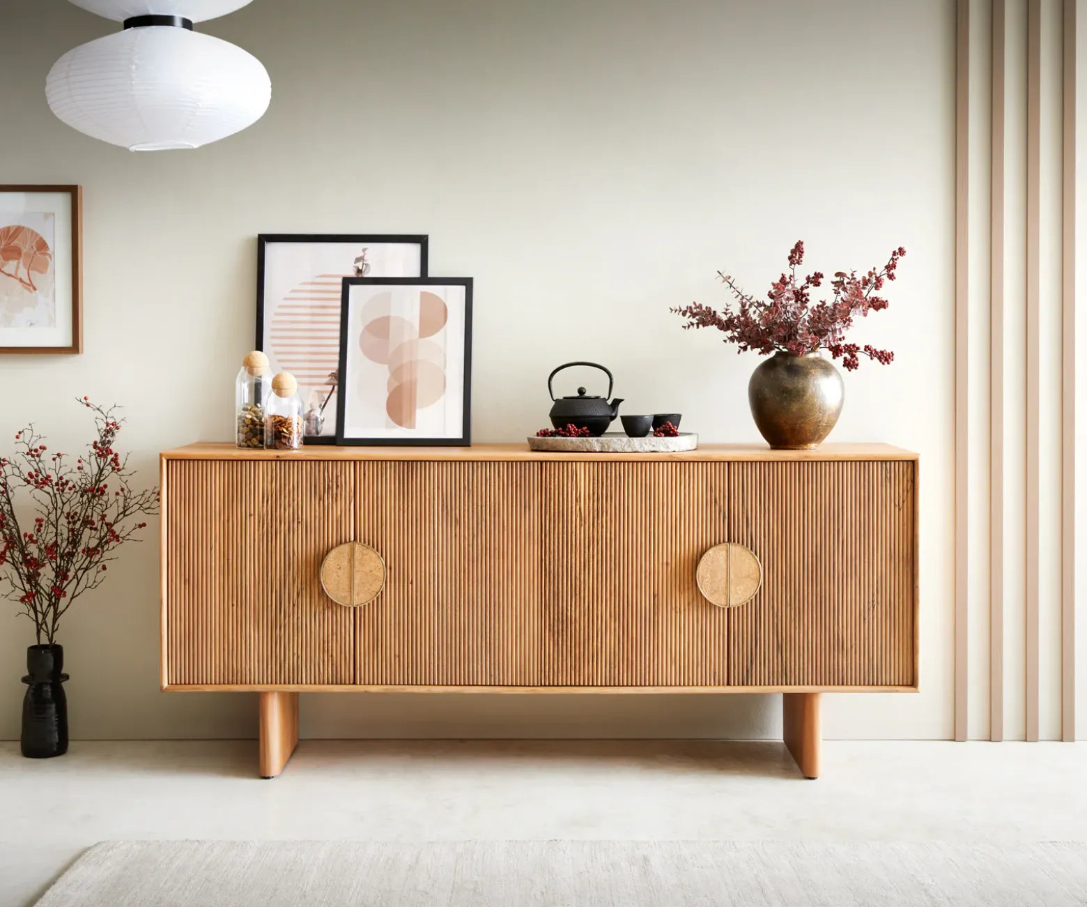 SideboardSurimu 175 cm Akazie Hellbraun 4 Türen 2 Fächer Kork-Griff Holzfüße Versandfertig ca. 28.08.26